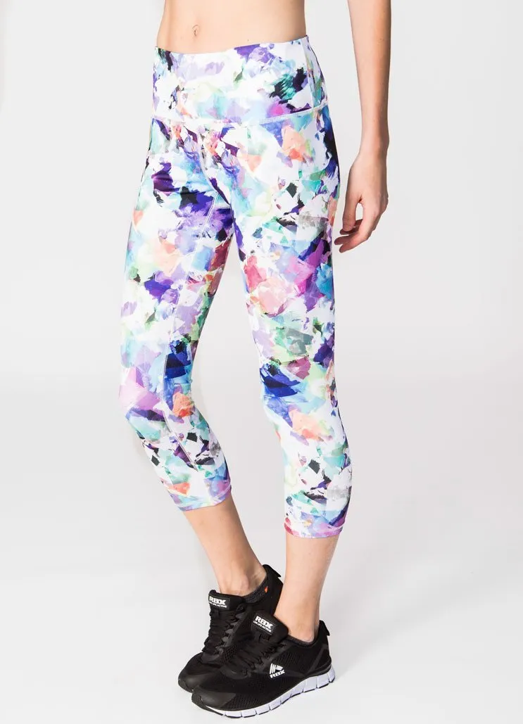 Lumen Paper Flower Print Capri Leggings